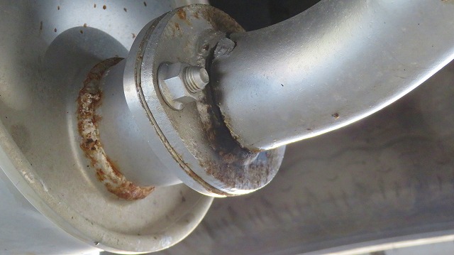 いすゞエルフ 排気漏れ修理 エキゾーストパイプ交換 | DIYカーメンテナンス